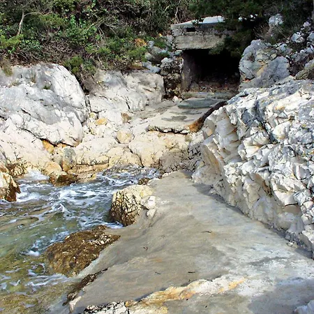 With A Parking Space Postup, Peljesac - 663