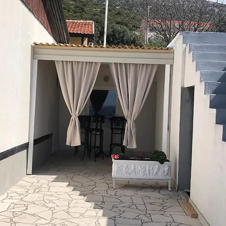 With A Parking Space Postup, Peljesac - 663